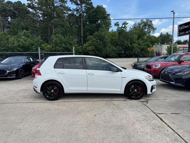 SEMINUEVOS VOLKSWAGEN Golf GTI a Estados en autogozo