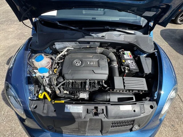 SEMINUEVOS VOLKSWAGEN Beetle Coupe a Estados en autogozo