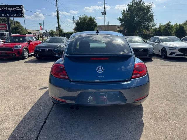 SEMINUEVOS VOLKSWAGEN Beetle Coupe a Estados en autogozo