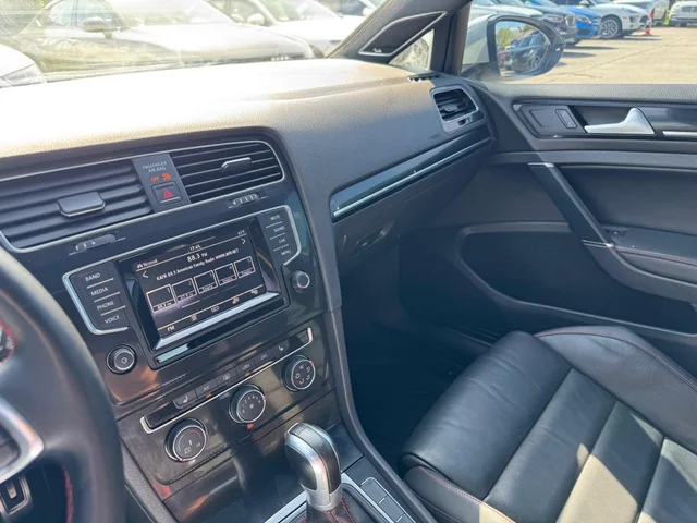 SEMINUEVOS VOLKSWAGEN Golf GTI a Estados en autogozo