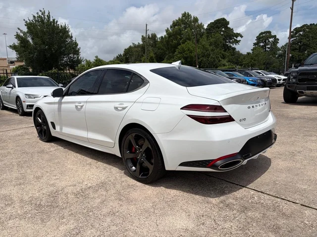 SEMINUEVOS GENESIS G70 a Estados en autogozo