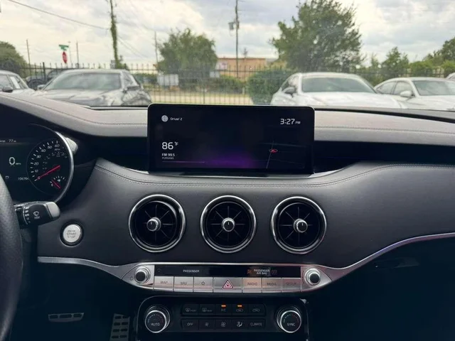SEMINUEVOS KIA Stinger a Estados en autogozo