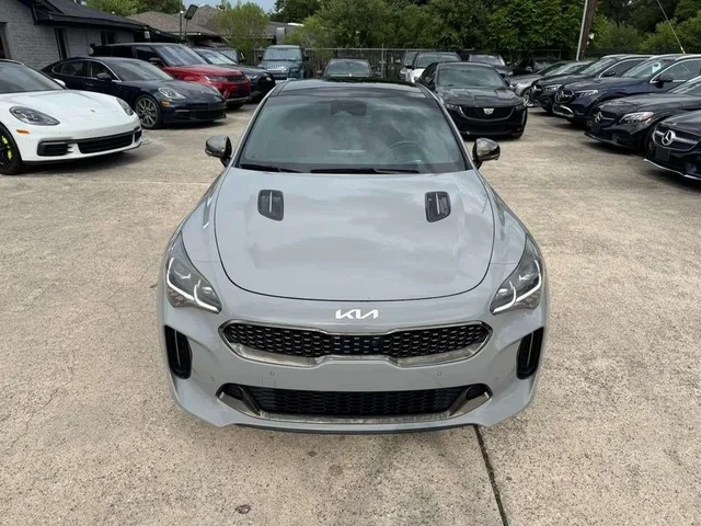 SEMINUEVOS KIA Stinger a Estados en autogozo