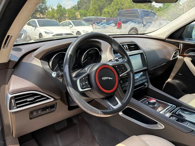 SEMINUEVOS JAGUAR F-Pace a Estados en autogozo