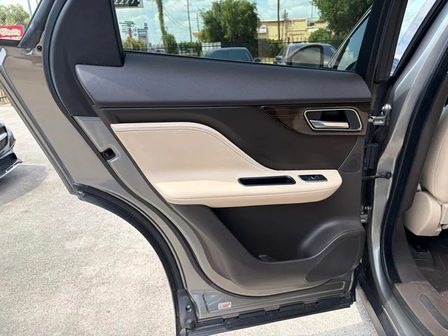 SEMINUEVOS JAGUAR F-Pace a Estados en autogozo