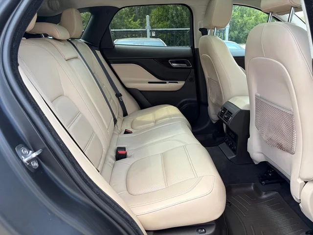 SEMINUEVOS JAGUAR F-Pace a Estados en autogozo