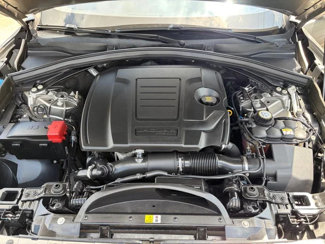 SEMINUEVOS JAGUAR F-Pace a Estados en autogozo