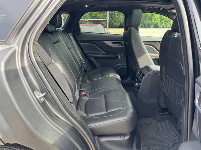 SEMINUEVOS JAGUAR F-Pace a Estados en autogozo