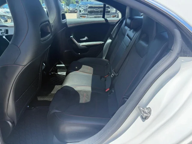 SEMINUEVOS MERCEDES-BENZ CLA a Estados en autogozo