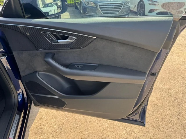 SEMINUEVOS AUDI SQ8 a Estados en autogozo