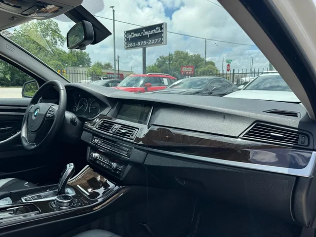 SEMINUEVOS BMW 528i a Estados en autogozo