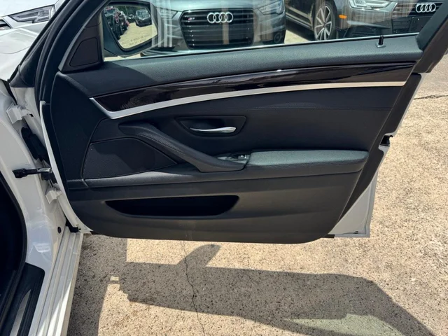 SEMINUEVOS BMW 528i a Estados en autogozo