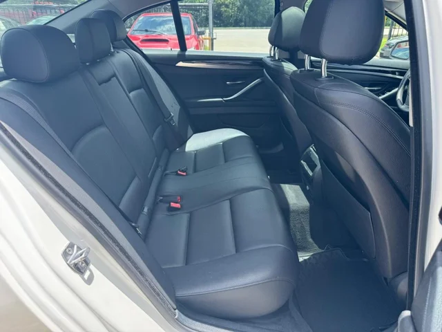 SEMINUEVOS BMW 528i a Estados en autogozo