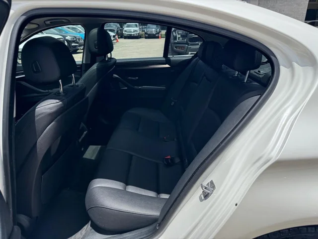 SEMINUEVOS BMW 528i a Estados en autogozo