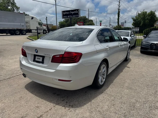 SEMINUEVOS BMW 528i a Estados en autogozo