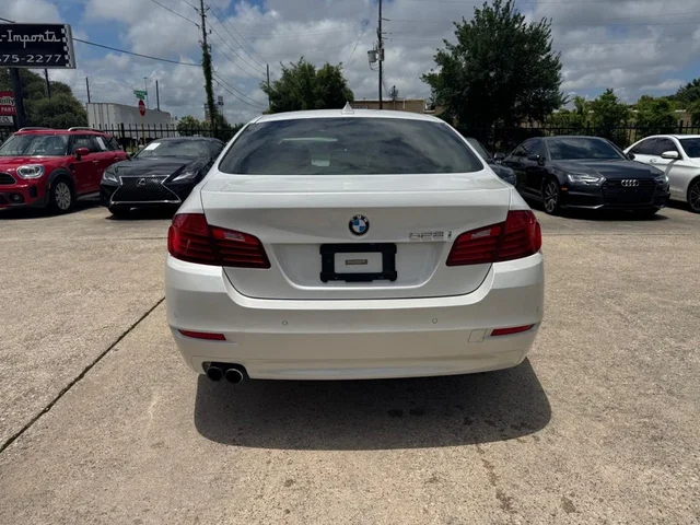 SEMINUEVOS BMW 528i a Estados en autogozo