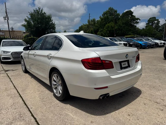 SEMINUEVOS BMW 528i a Estados en autogozo