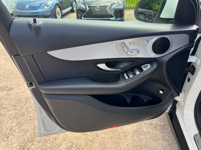SEMINUEVOS MERCEDES-BENZ GLC 300 a Estados en autogozo