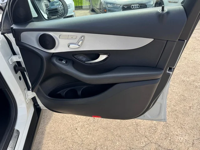 SEMINUEVOS MERCEDES-BENZ GLC 300 a Estados en autogozo