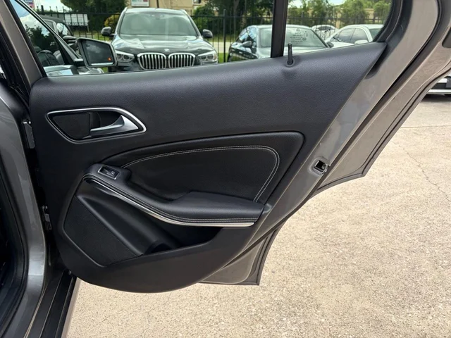 SEMINUEVOS MERCEDES-BENZ GLA 250 a Estados en autogozo
