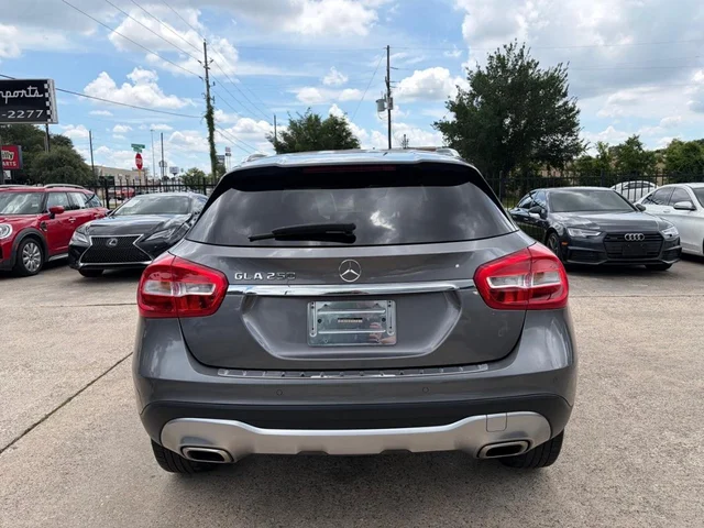SEMINUEVOS MERCEDES-BENZ GLA 250 a Estados en autogozo