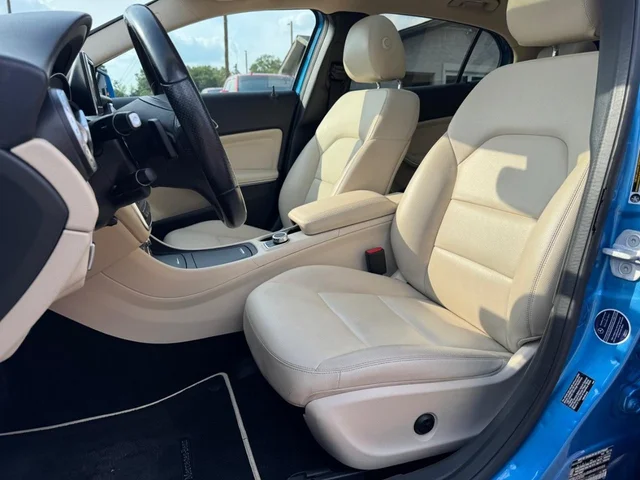 SEMINUEVOS MERCEDES-BENZ GLA 250 a Estados en autogozo