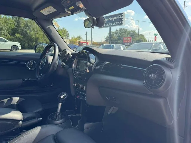 SEMINUEVOS MINI Convertible a Estados en autogozo
