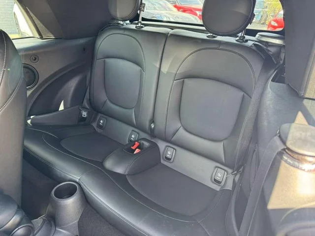 SEMINUEVOS MINI Convertible a Estados en autogozo