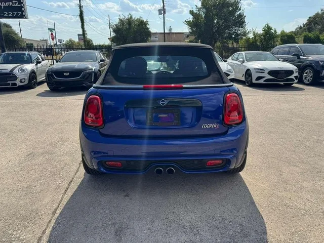 SEMINUEVOS MINI Convertible a Estados en autogozo
