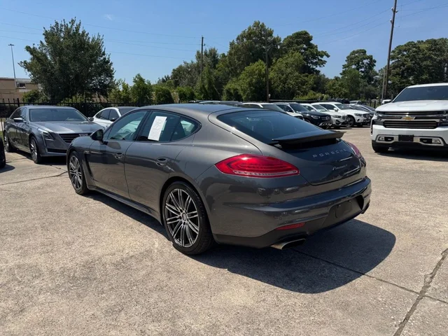SEMINUEVOS PORSCHE Panamera a Estados en autogozo