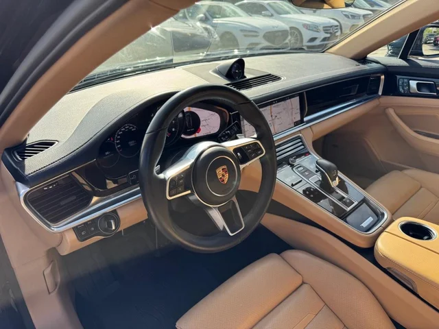 SEMINUEVOS PORSCHE Panamera a Estados en autogozo
