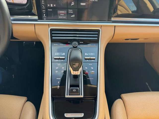 SEMINUEVOS PORSCHE Panamera a Estados en autogozo