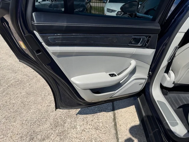 SEMINUEVOS PORSCHE Panamera a Estados en autogozo