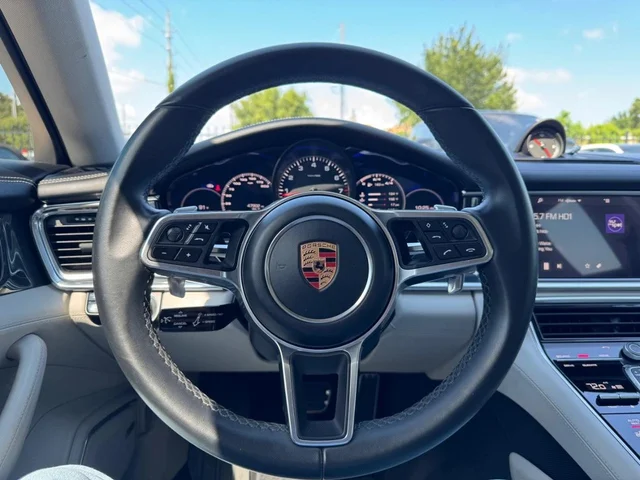 SEMINUEVOS PORSCHE Panamera a Estados en autogozo