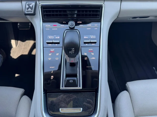 SEMINUEVOS PORSCHE Panamera a Estados en autogozo