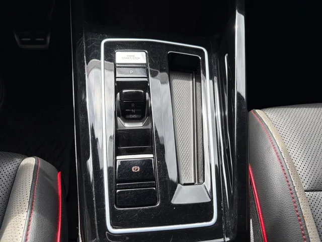 SEMINUEVOS VOLKSWAGEN Golf GTI a Estados en autogozo