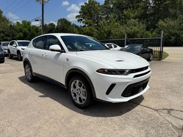 SEMINUEVOS DODGE Hornet a Estados en autogozo