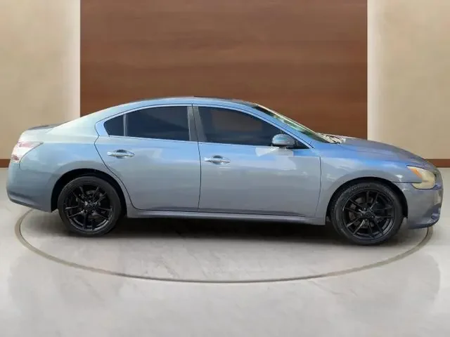 SEMINUEVOS NISSAN Maxima a Estados en autogozo