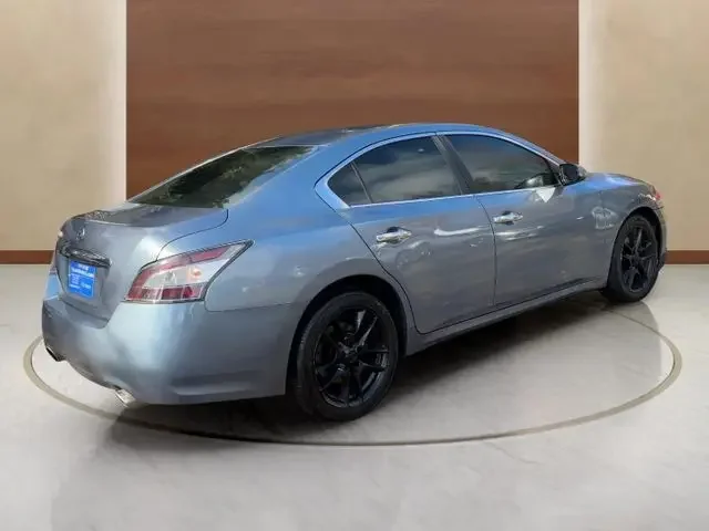 SEMINUEVOS NISSAN Maxima a Estados en autogozo