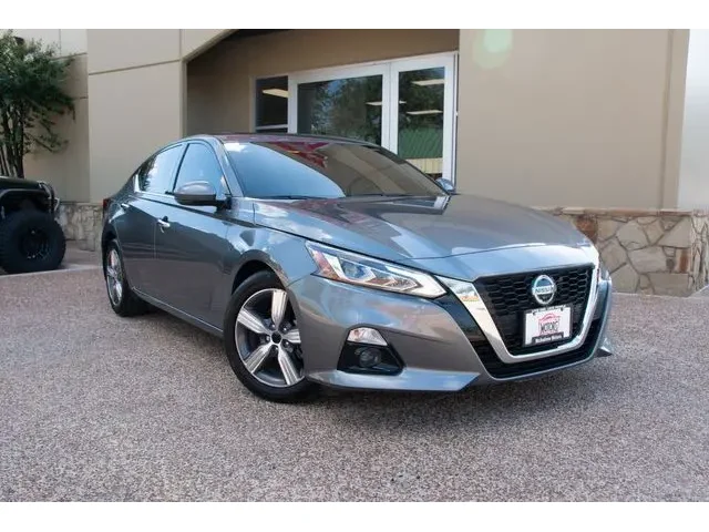 SEMINUEVOS NISSAN Altima a Estados en autogozo