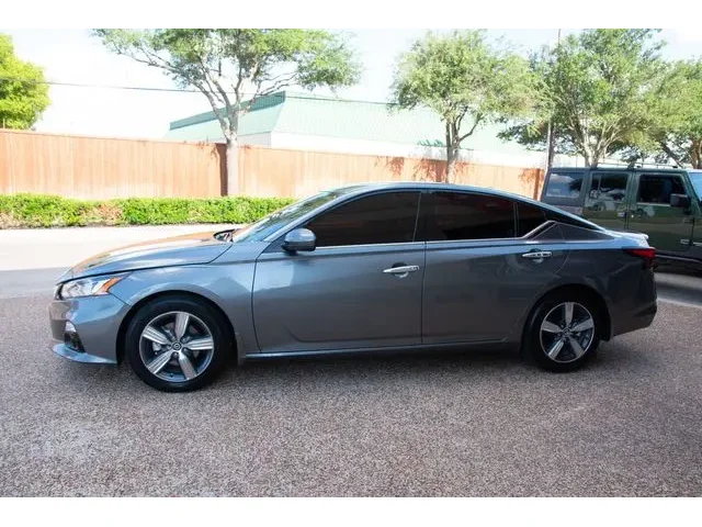 SEMINUEVOS NISSAN Altima a Estados en autogozo