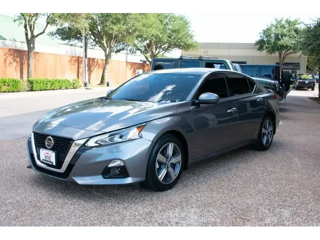 SEMINUEVOS NISSAN Altima a Estados en autogozo