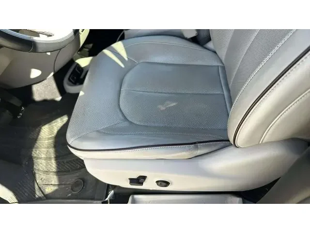 SEMINUEVOS CHRYSLER Pacifica a Estados en autogozo