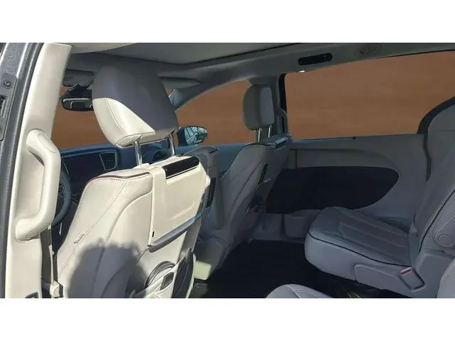 SEMINUEVOS CHRYSLER Pacifica a Estados en autogozo