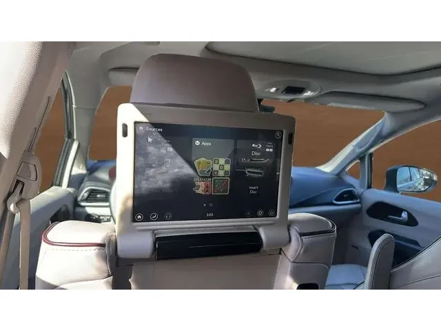 SEMINUEVOS CHRYSLER Pacifica a Estados en autogozo
