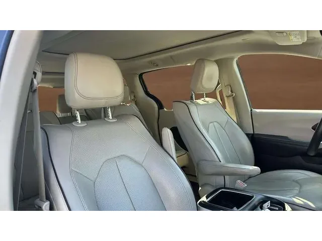SEMINUEVOS CHRYSLER Pacifica a Estados en autogozo