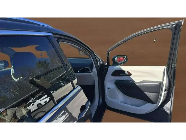 SEMINUEVOS CHRYSLER Pacifica a Estados en autogozo