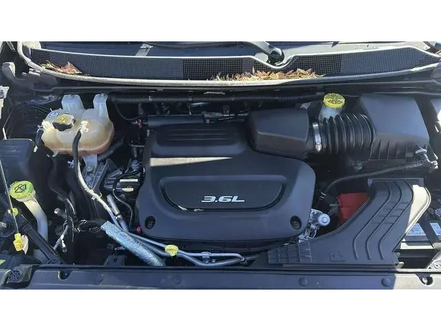 SEMINUEVOS CHRYSLER Pacifica a Estados en autogozo