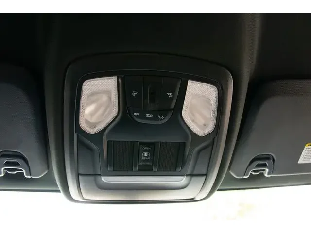 SEMINUEVOS RAM 3500 Crew Cab a Estados en autogozo