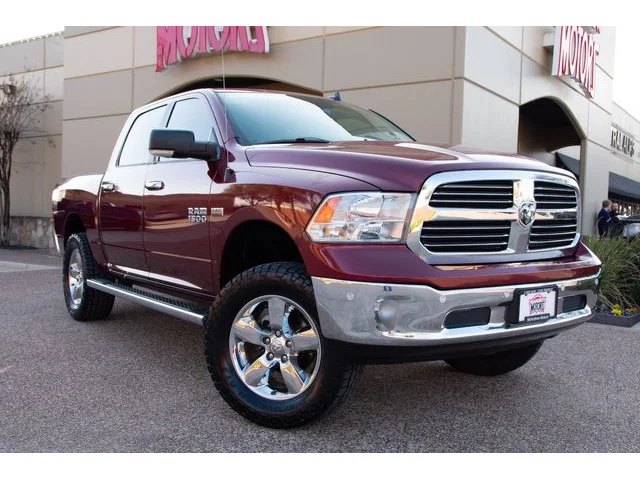 SEMINUEVOS RAM 1500 Crew Cab a Estados en autogozo